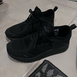 Puma Classic Black Sneakers